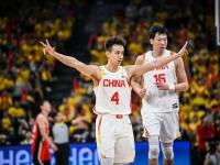 星空APP-包含亚预赛-中国男篮101-53大胜关岛曾凡博14+8的词条