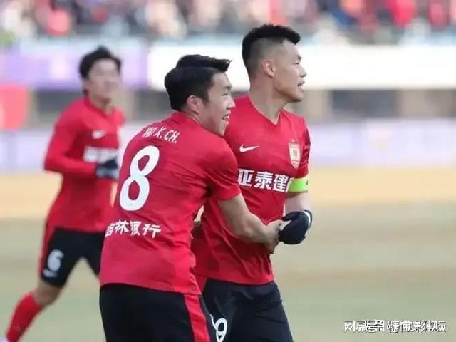 山东鲁能近三场不胜，外援表现低迷需调整战术