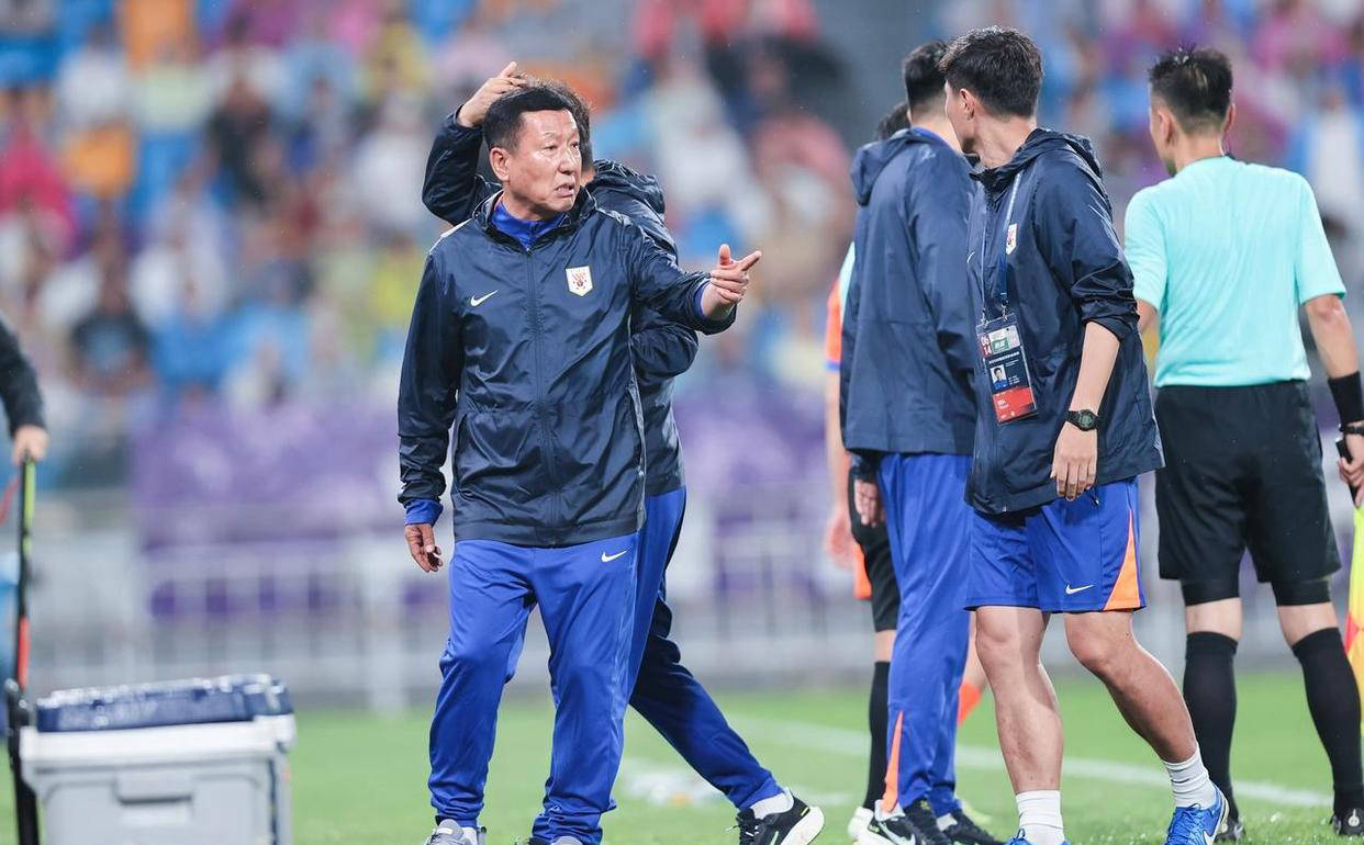 包含泰山队迎利好，崔康熙解约金成本已不大，俱乐部可下决心与其解约的词条