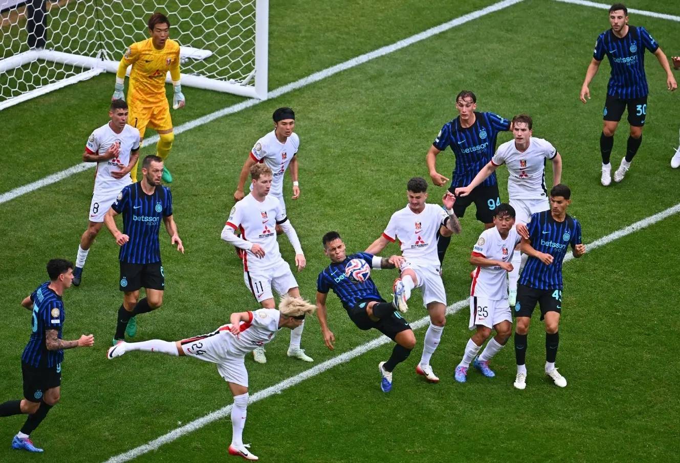 世俱杯-卡尔博尼92分钟绝杀国米2-1送浦和红钻出局